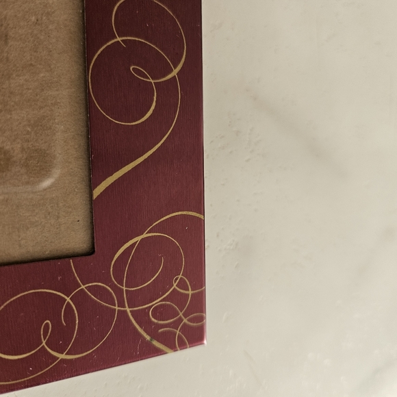 3 for $30 2 Small Red and Gold picture frames - Picture 3 of 10